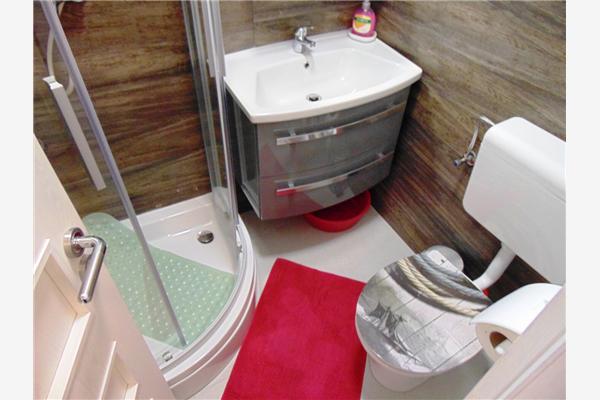 Apartment A1, for 6 persons