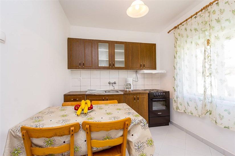 Apartment A2, for 4 persons