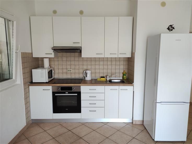 Apartment A1, for 5 persons