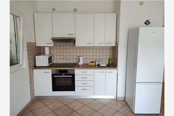 Apartment A1, for 5 persons