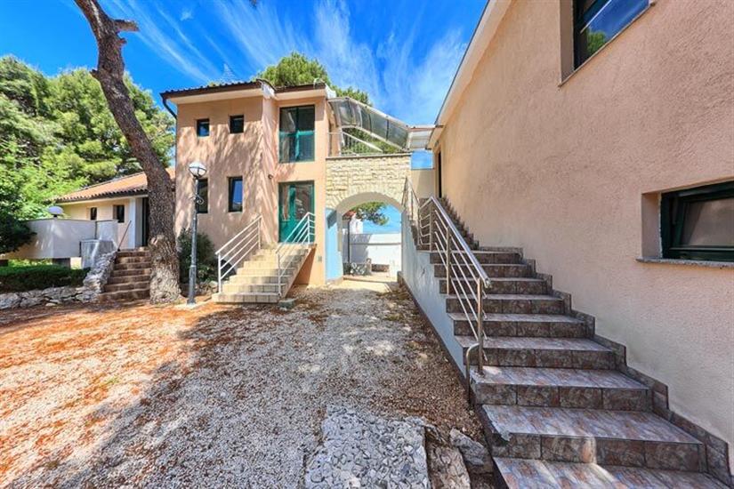 Lägenheter Ruzmarin