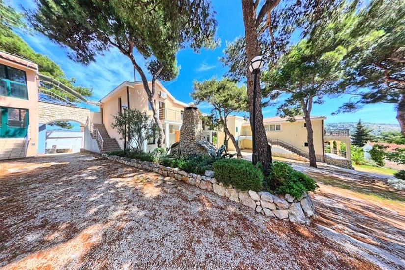 Lägenheter Ruzmarin