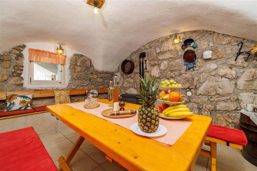 House K1, for 8 persons