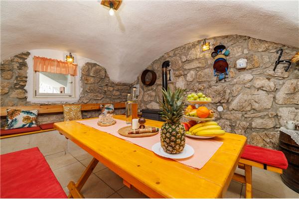 House K1, for 8 persons