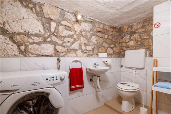 House K1, for 8 persons