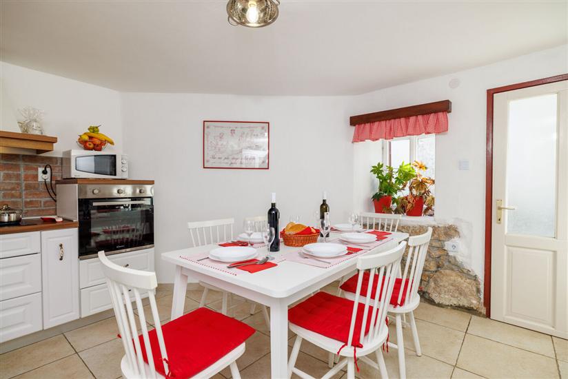 House K1, for 8 persons