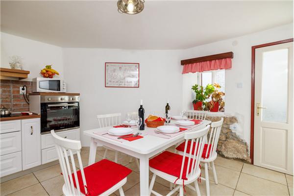 House K1, for 8 persons