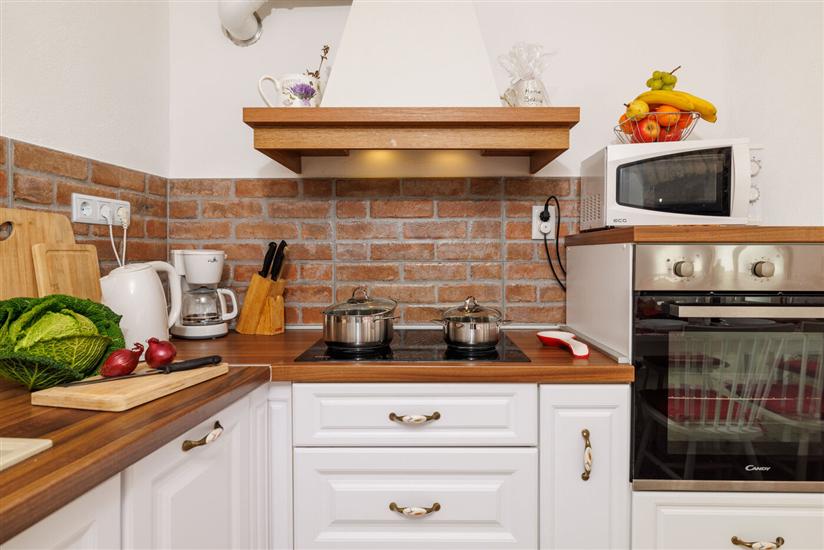 House K1, for 8 persons