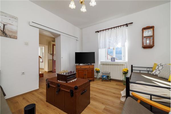 House K1, for 8 persons