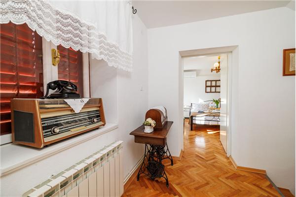 House K1, for 8 persons