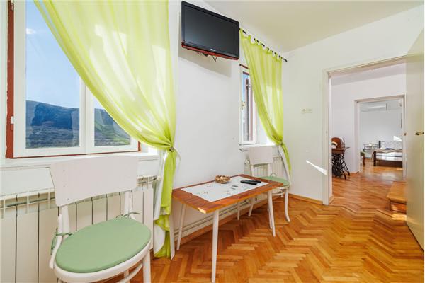 House K1, for 8 persons