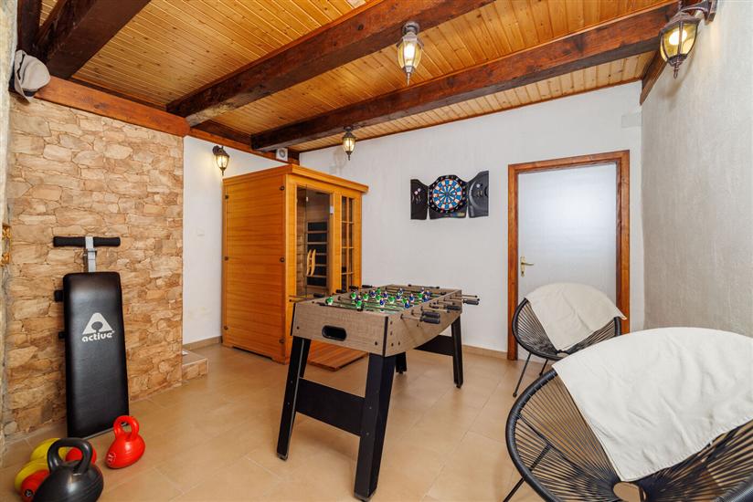 House Bozica with sauna and pool