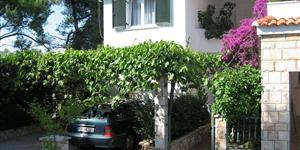 Apartment - Vrboska - island Hvar