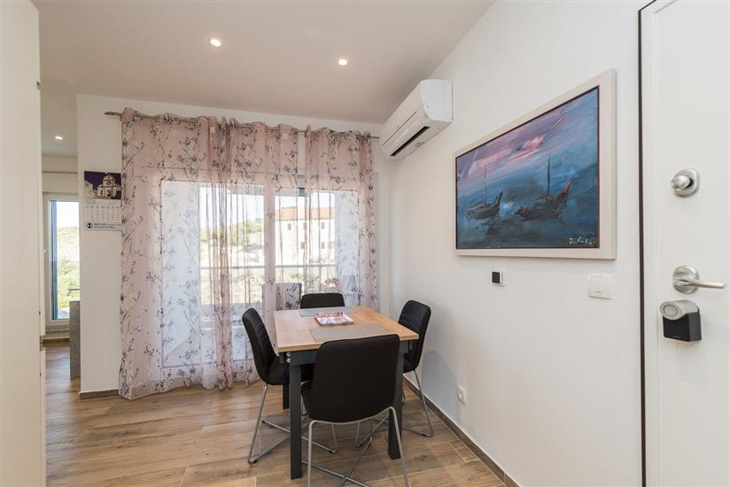 Apartment A2, for 4 persons
