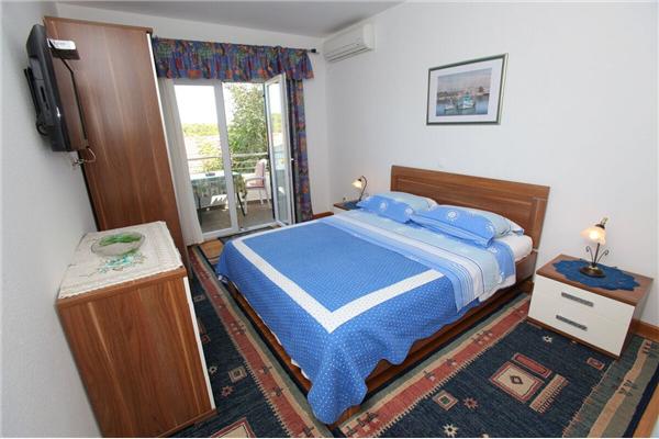 Apartment A4, for 2 persons