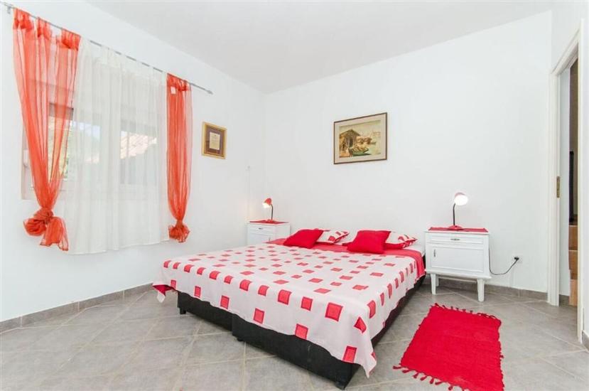 House K1, for 5 persons