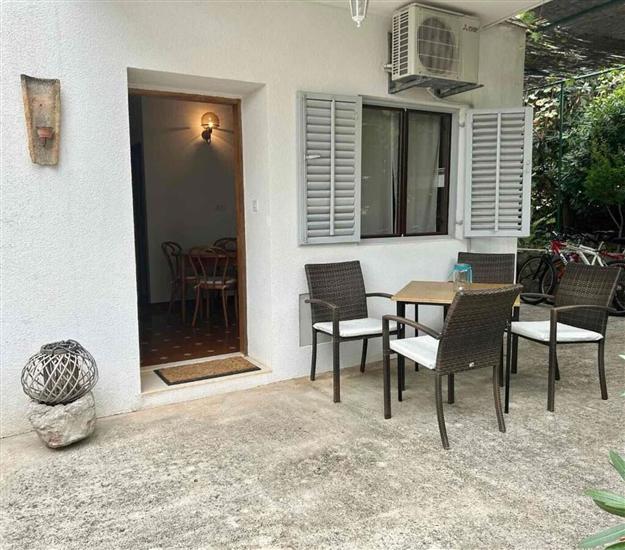 Apartment A1, for 4 persons