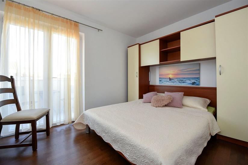 Apartment A4, for 4 persons