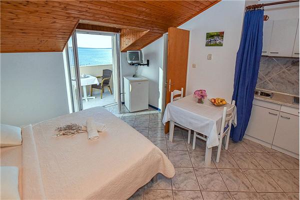 Apartment A5, for 2 persons