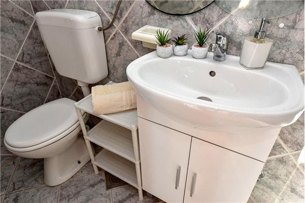 Apartment A5, for 2 persons