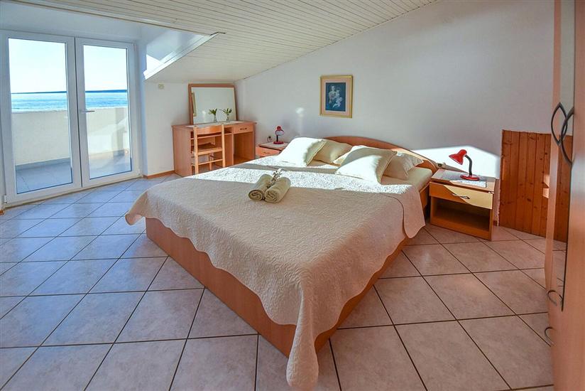 Apartment A7, for 4 persons