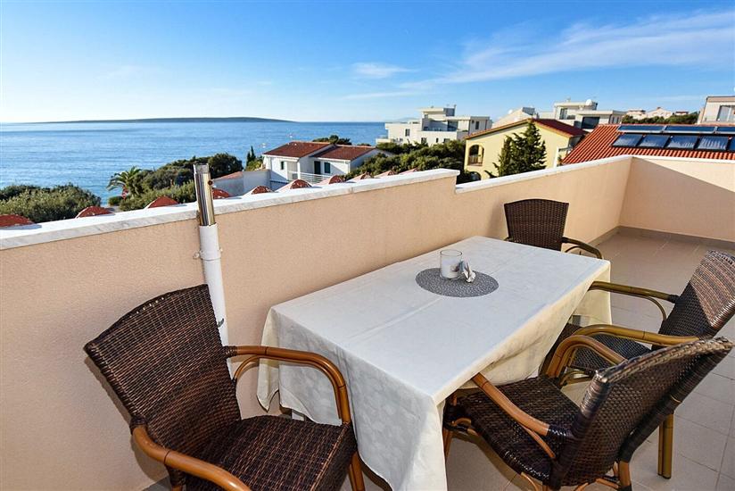 Apartment A7, for 4 persons