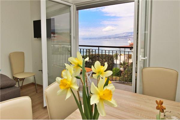 Apartment A2, for 6 persons