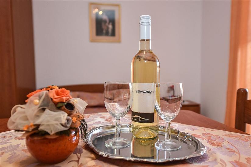 Apartment A8, for 2 persons