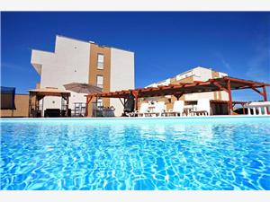 Apartments Village Nin Nin, Size 50.00 m2, Accommodation with pool