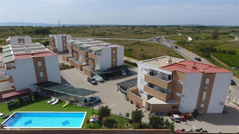 Apartments Village Nin
