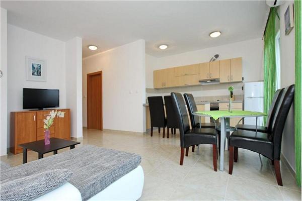 Apartment A1, for 4 persons