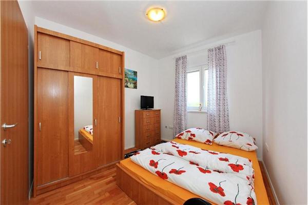 Apartment A2, for 4 persons