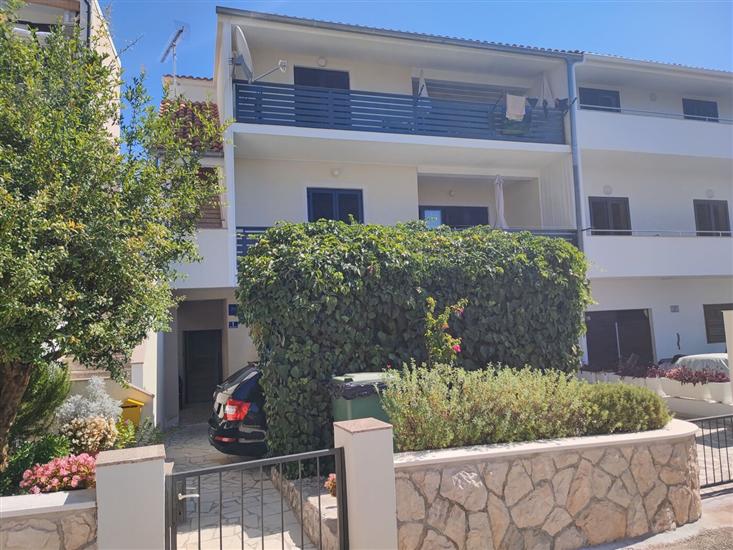 Apartment Zdravko