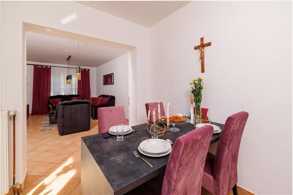 Apartment A1, for 4 persons