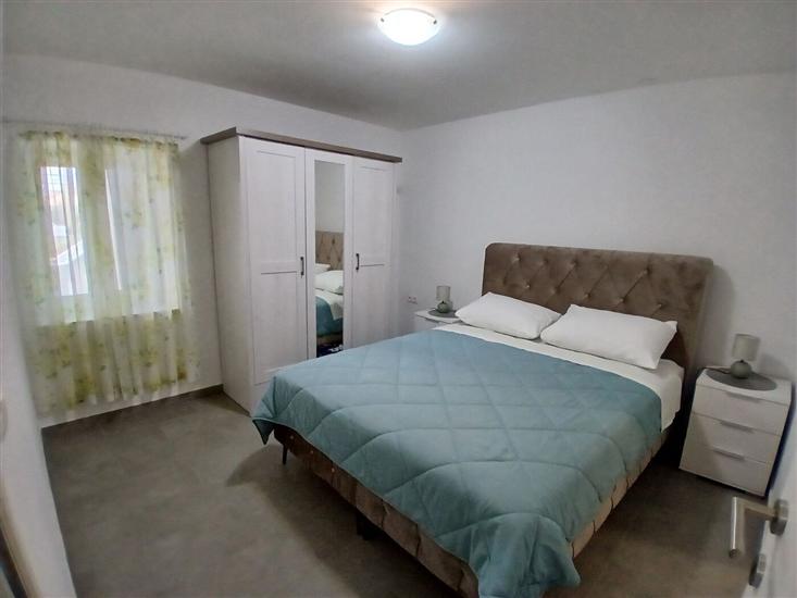 Apartment A1, for 6 persons