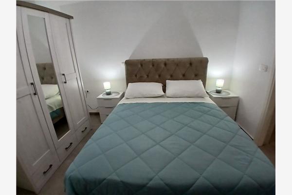 Apartment A1, for 6 persons