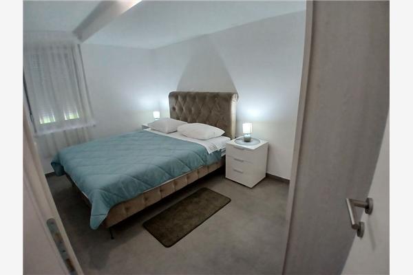 Apartment A1, for 6 persons