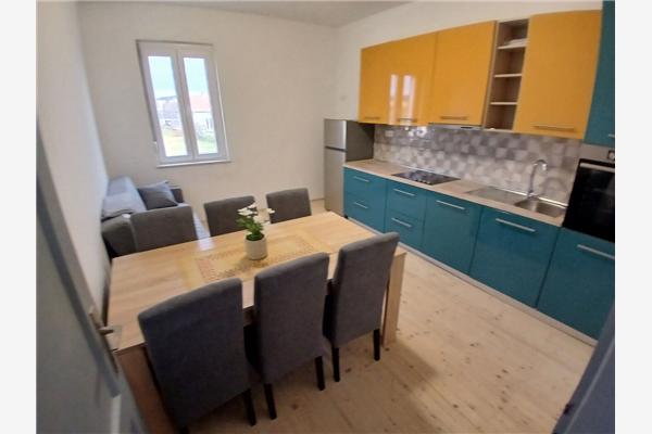 Apartment A3, for 6 persons