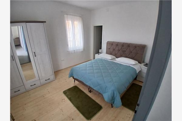 Apartment A3, for 6 persons