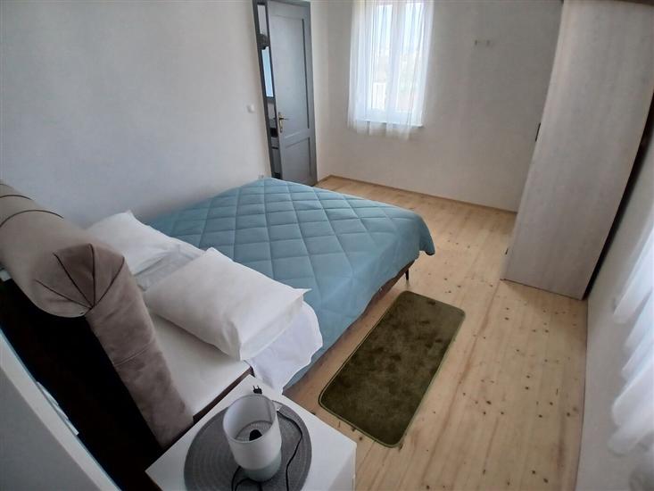 Apartment A3, for 6 persons