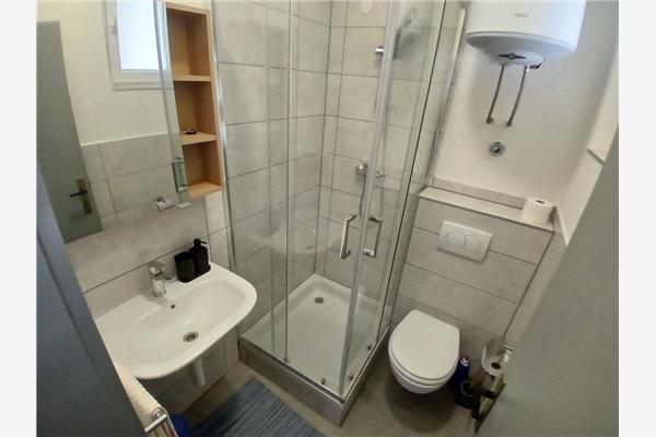 Apartment A3, for 6 persons