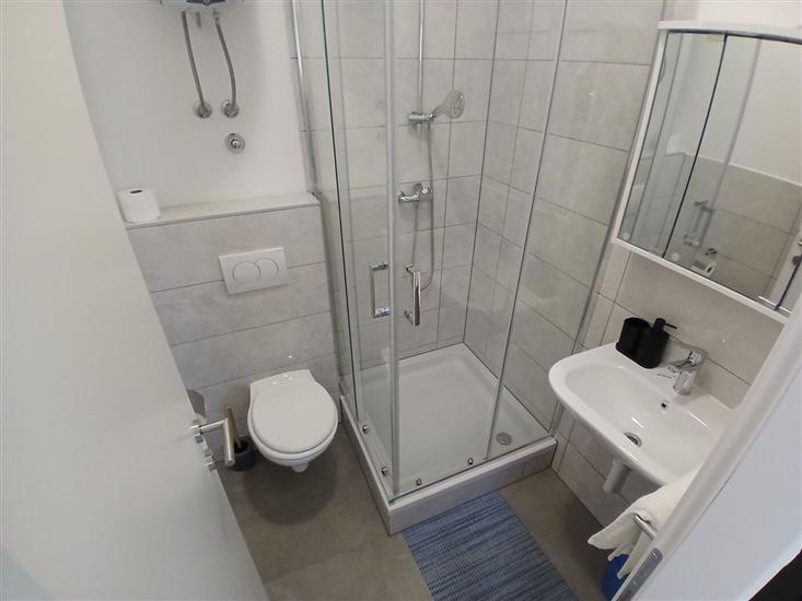 Apartment A3, for 6 persons