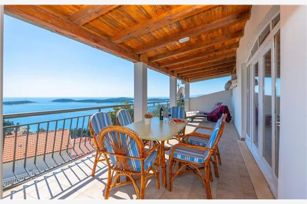 Apartman A1, na 5 osebe