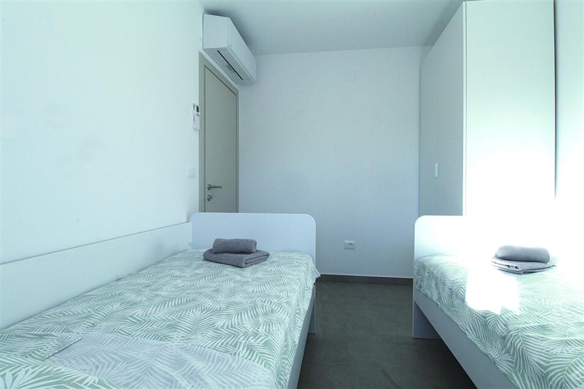 Apartment A1, for 6 persons