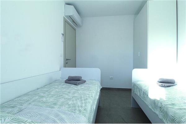 Apartment A1, for 6 persons