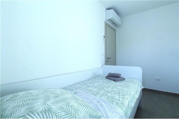 Apartment A1, for 6 persons