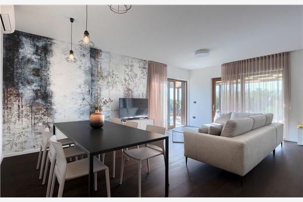 House K1, for 8 persons