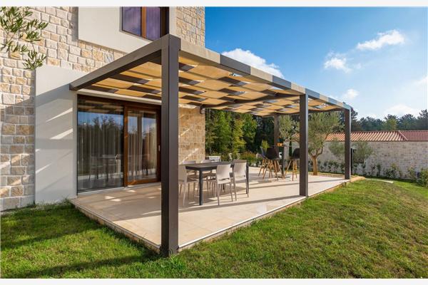 House K1, for 8 persons