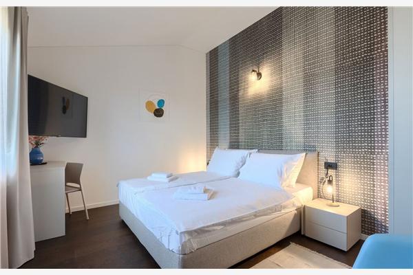 House K1, for 8 persons