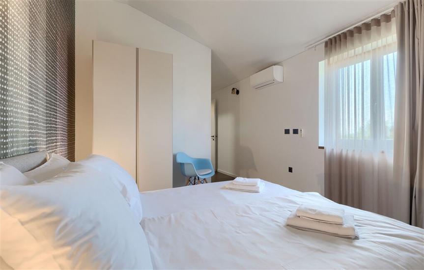 House K1, for 8 persons